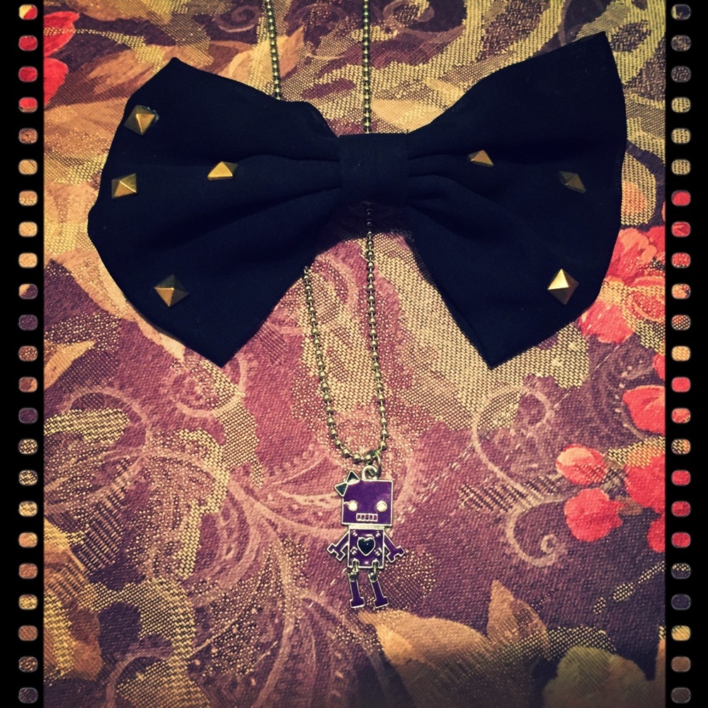 Hair bow, Robot chic necklace nerd.